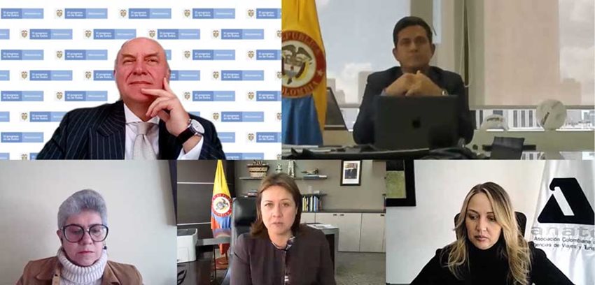 Ministra Ximena Lombana junto a directivos de gremios del sector Turismo en Colombia.