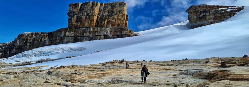 dca49063-338e-4365-9b4d-34abe2fec0ea